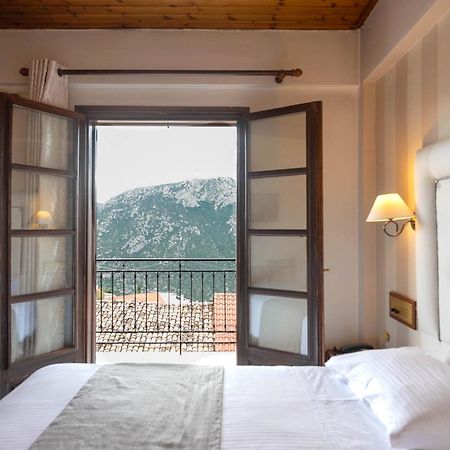 Kouros Hotel デルポイ エクステリア 写真